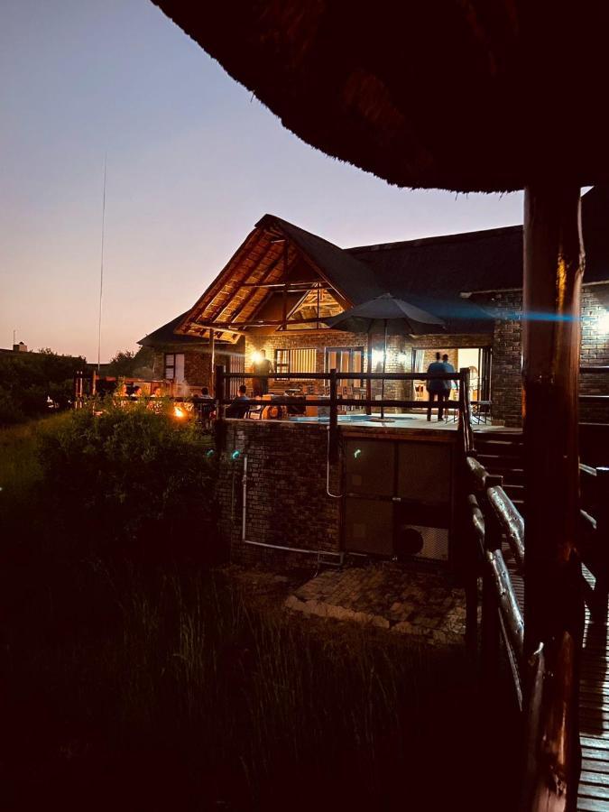 Mabula Game Reserve Kubu Khaya Mabalingweヴィラ エクステリア 写真